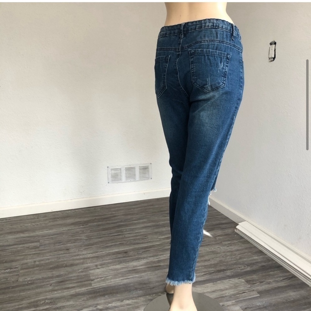 American BAZI cropped jeans distressed blue size:7 - Picture 4 of 13